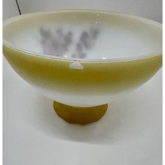 Vintage Heavy Milk Glass Lampshade Yellow Floral Design Mid Century Style - Picture 5 of 8